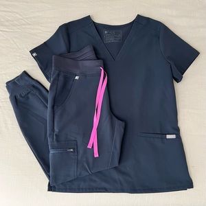 FIGS Night Sky set - XS Casma top + XSP Zamora joggers